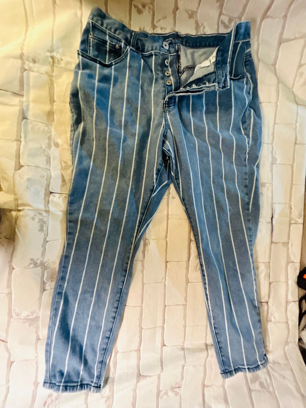 Rue21 Women’s Size 16 Blue Pinstripe Skinny Jeans Button Fly Stretch Denim